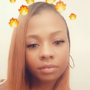 Meet your Posher, Quintesha